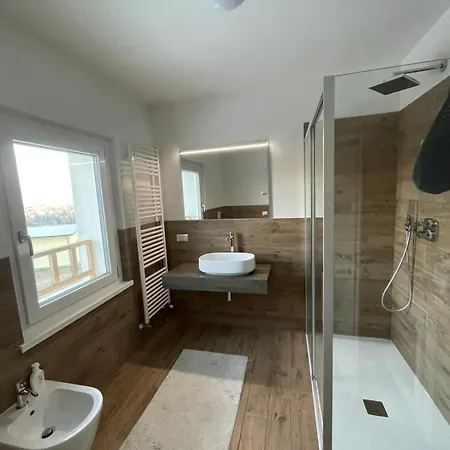Casa Riva Us *