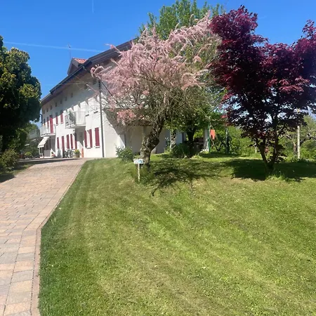 Casa Riva Us Holiday home Limana